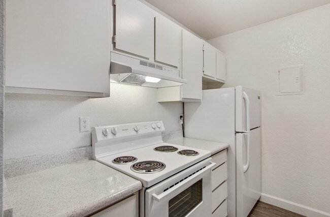 Building Photo - 11669 Valerio St