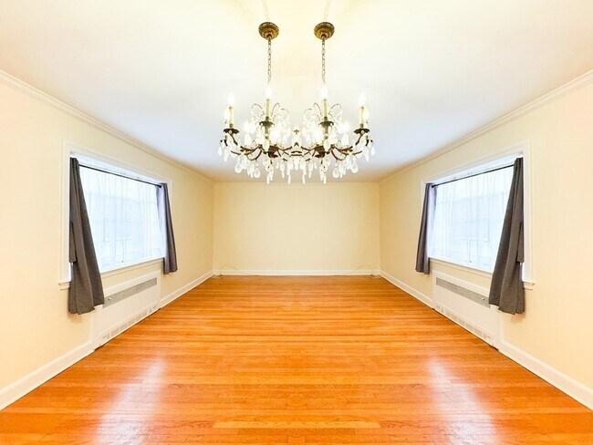 Foto del edificio - 108 Sewall Ave