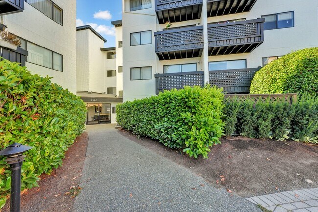 Photo du bâtiment - Roberts Manor