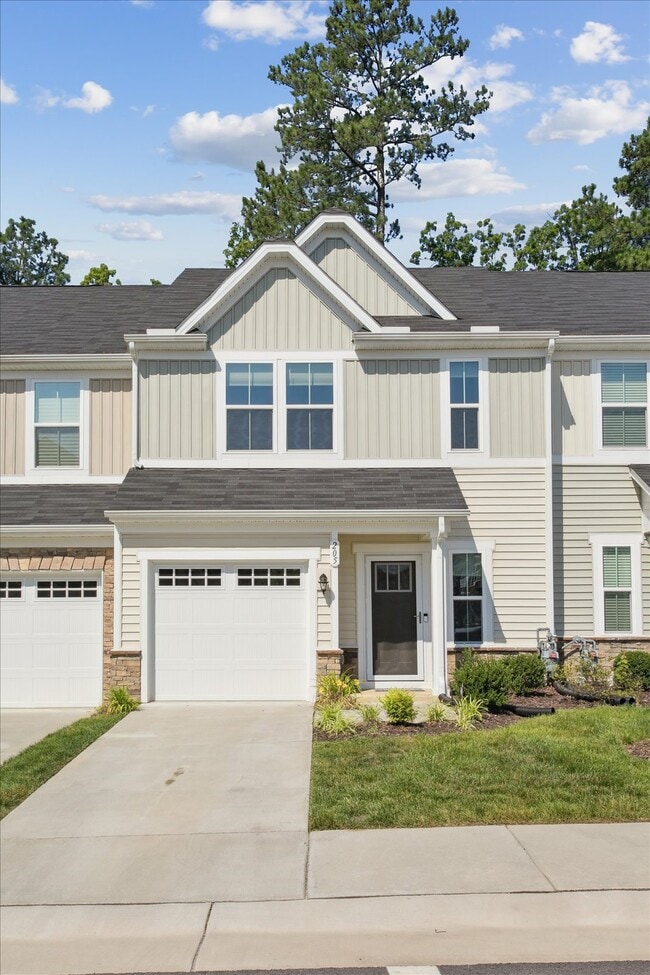 Building Photo - 205 Capeside Ct