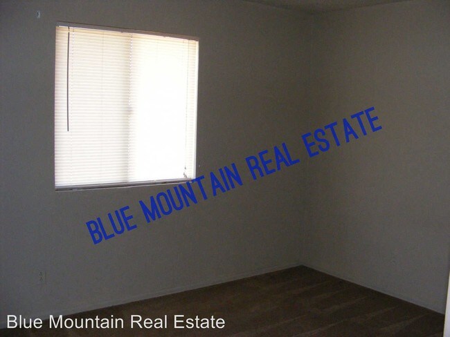 Building Photo - 2521 Astrozon Cir