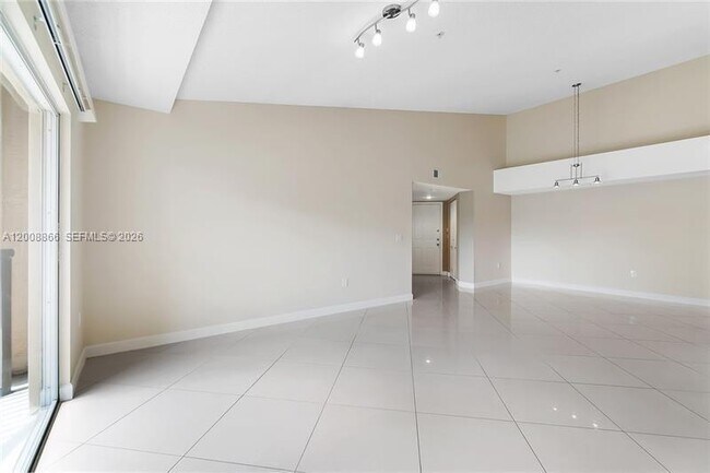 Foto del edificio - 4197 N Haverhill Rd