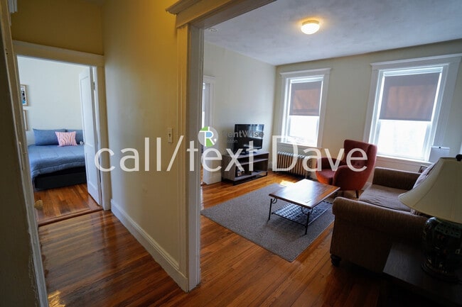 Building Photo - 9 Egremont Rd