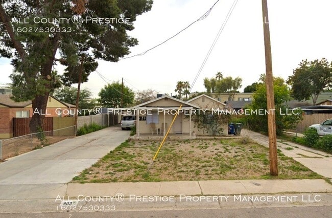 Building Photo - 903 W Pierson St