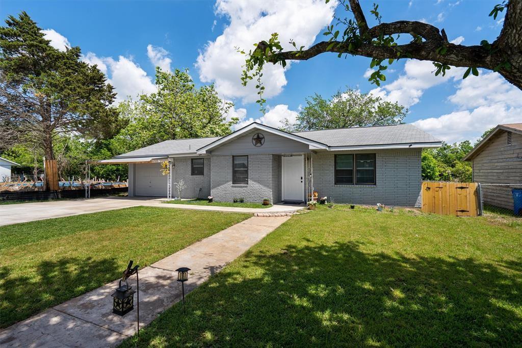 Primary Photo - 504 Debus Dr
