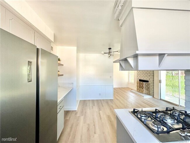Foto del edificio - 4 br, 3 bath House - 10119 Odessa Ave