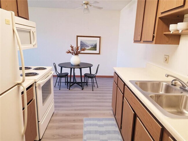 Foto del edificio - 11 Park St N