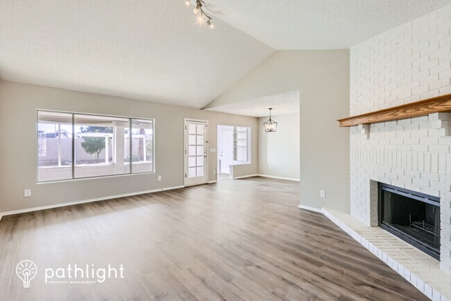 Building Photo - 10121 Pasadena Avenue, Glendale, AZ, 85307