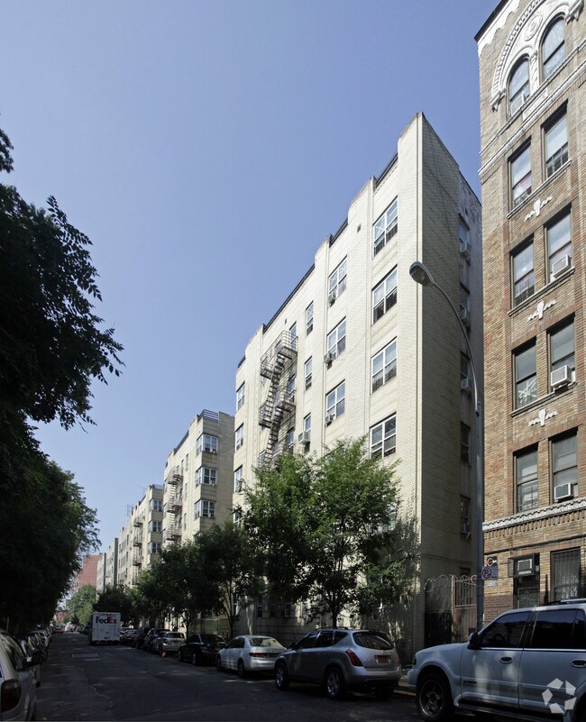 695711 Walton Ave, Bronx, NY 10451 Apartments Bronx, NY