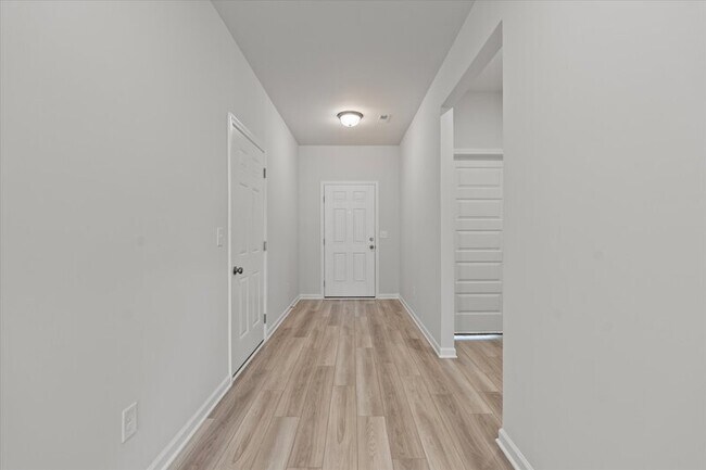 Building Photo - 18818 Cottontail Ln