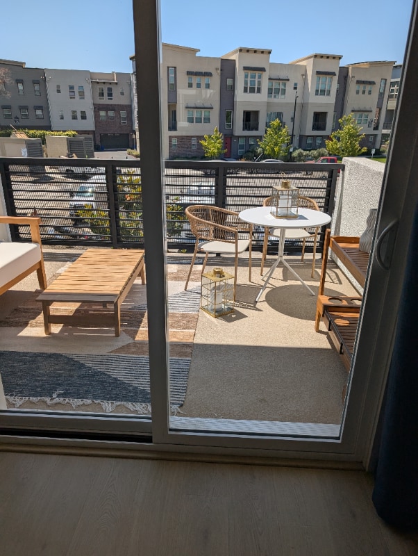 Building Photo - 259 Montague Expy
