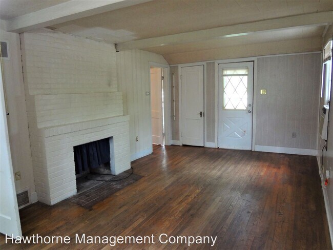 Building Photo - 209-211 Dorsey St