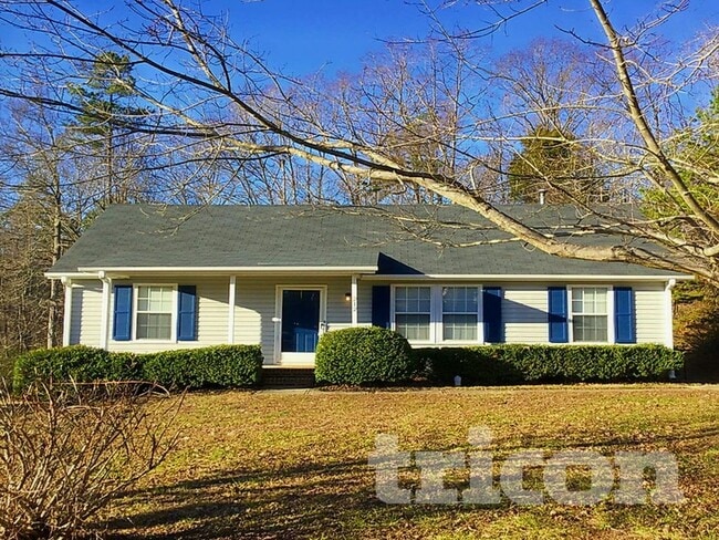 Building Photo - 212 Cottonwood Park Dr