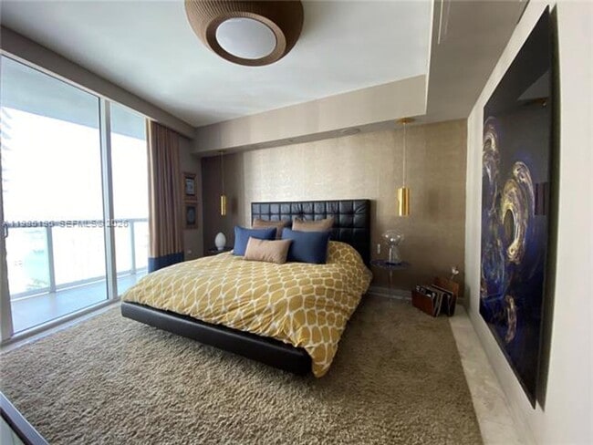 Photo - 495 Brickell Ave Apartment