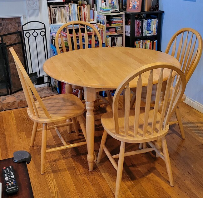 Foto del edificio - 5725 Burnet Ave