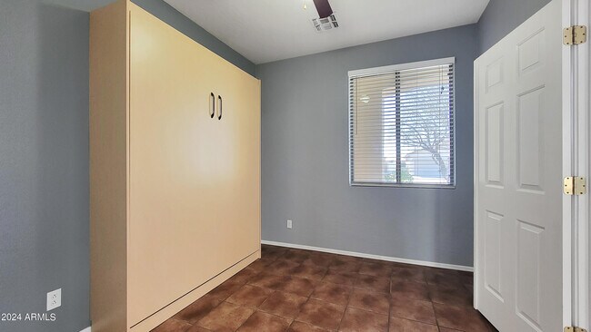 Building Photo - 17526 W Cardinal Dr