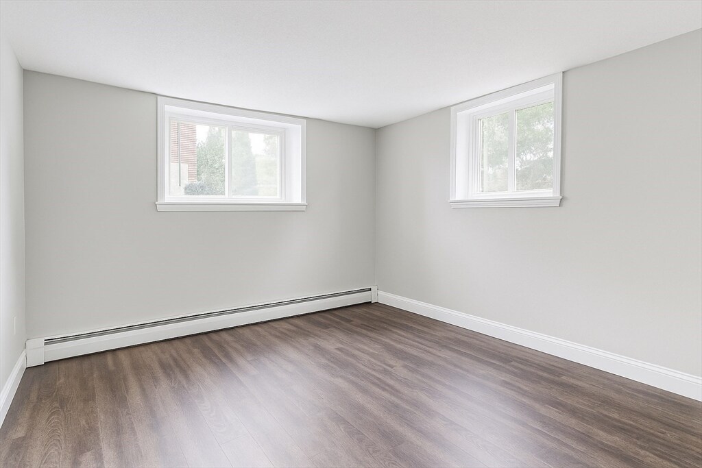 Foto del edificio - 8 Bryon Rd