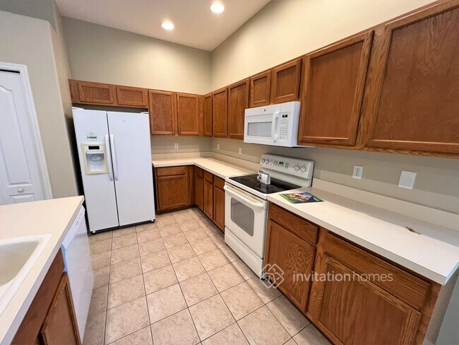 Foto del edificio - 8372 47th St Cir E