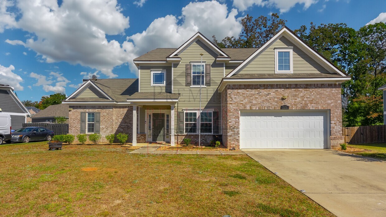 Primary Photo - 7830 Woodland Ridge Dr
