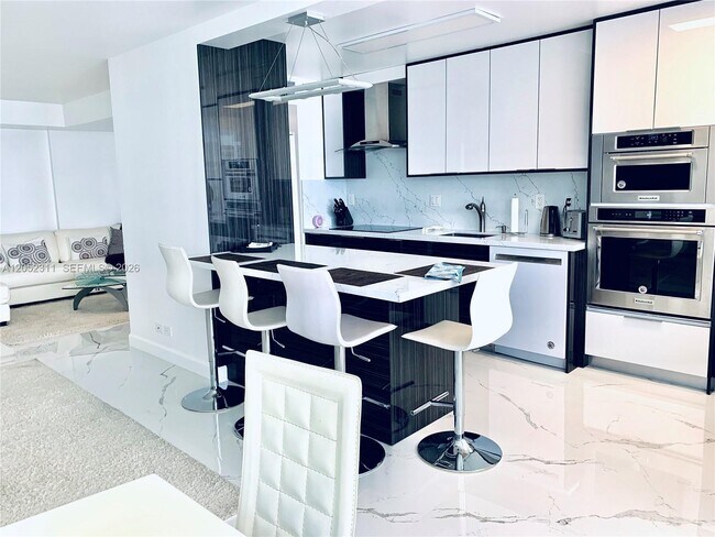 Foto del edificio - 251 174th St