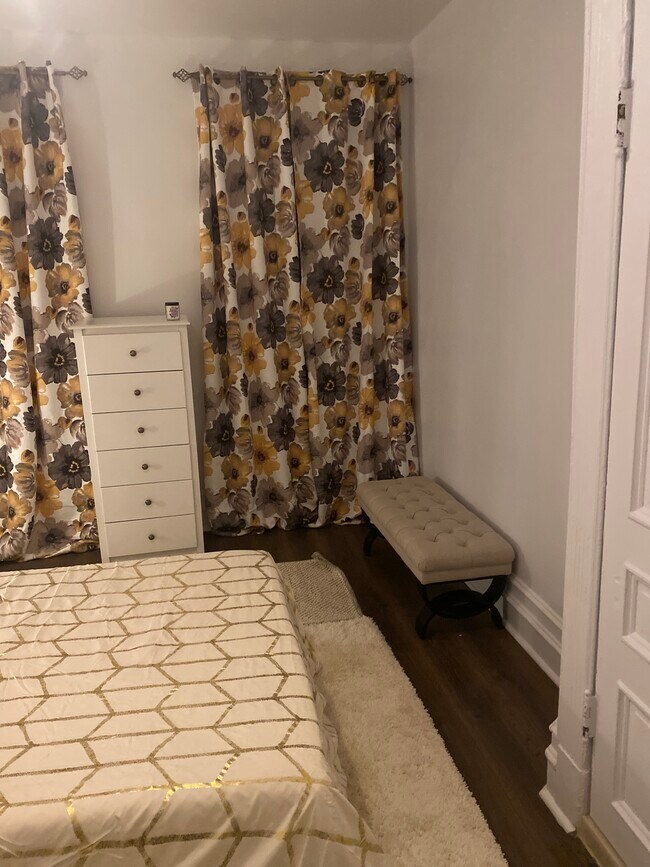 Foto del edificio - 466 Decatur St