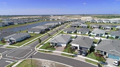 Building Photo - 14135 SW Safi Ter