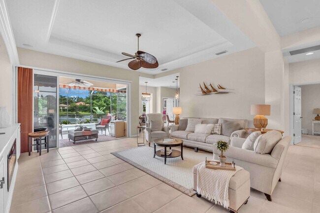 Foto del edificio - 521 Habitat Blvd
