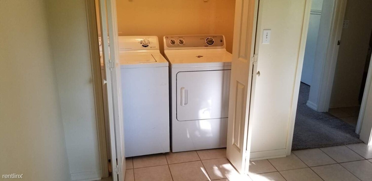 Primary Photo - 2 br, 1.5 bath Duplex - 36 South Church St...
