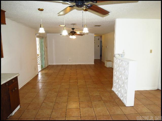 Building Photo - 3815 Bruno Rd