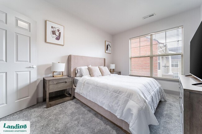 Foto del edificio - 3031 Eden Ave