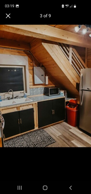 Foto del edificio - 715 McGrath Rd