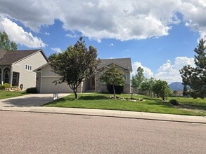 Building Photo - 97 Misty Creek Dr