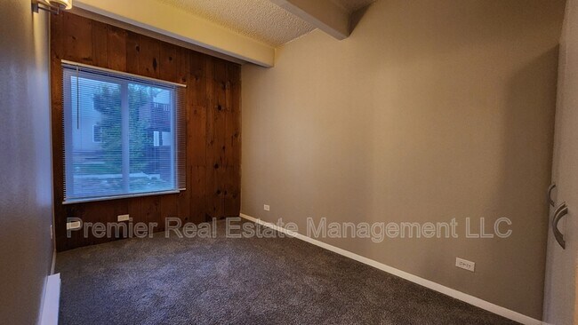 Foto del edificio - 9725 E Harvard Ave