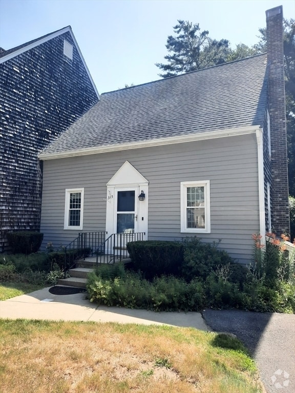 Building Photo - 315 Twin Lakes Dr