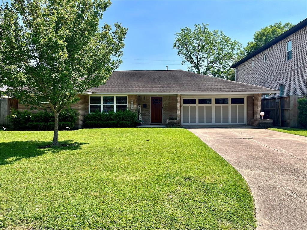Primary Photo - 9617 Pine Lake Dr