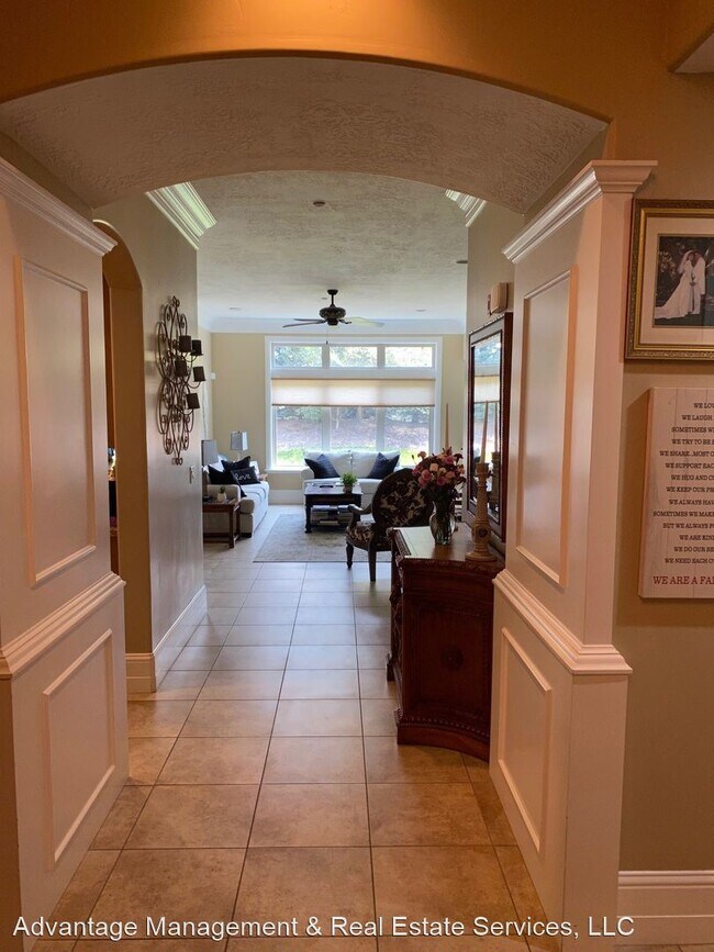 Foto del edificio - 2 br, 2 bath House - 222 W 2280 N  Unit 111