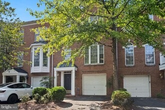 Building Photo - 4284 Park Green Ct