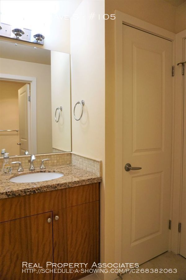 Building Photo - Bowl Of Edmonds - Stunning Condo