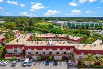 Building Photo - 8650 SW 67th Ave