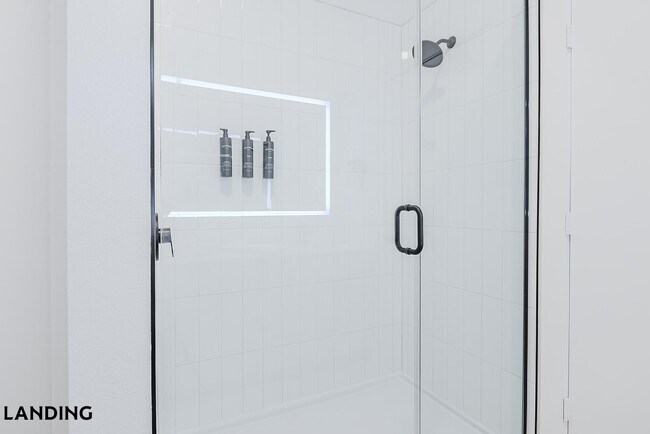 Foto del edificio - 2623 Keene St