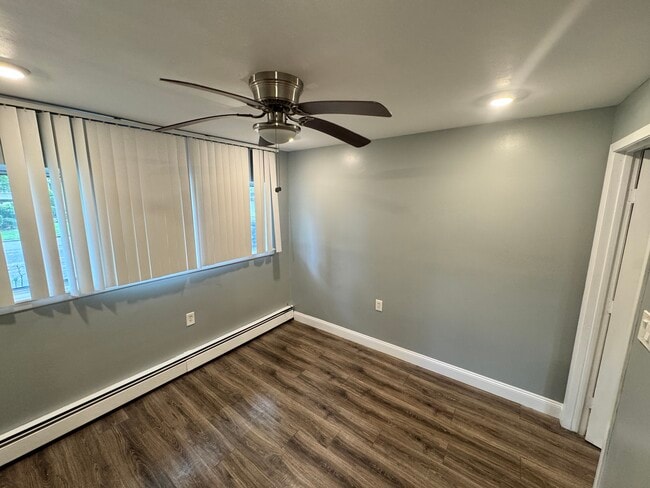 Building Photo - 8 Shelbourne Ln
