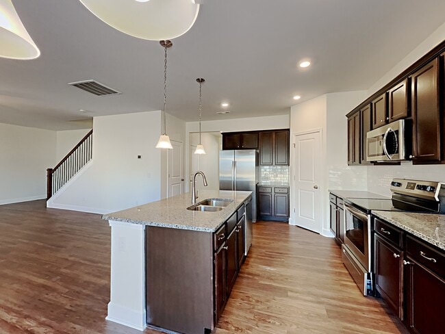 Building Photo - 409 Bluewater Drive