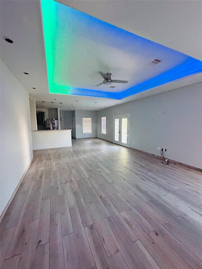 Foto del edificio - 1735 Briarbrook Dr