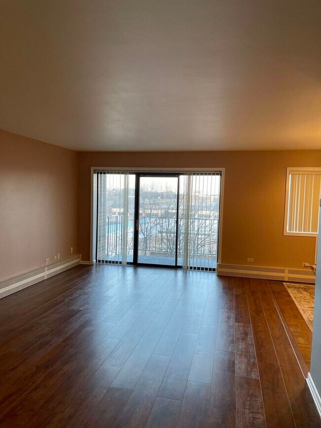 4711 St Joseph Creek Rd Unit 5C, Lisle, IL 60532 Condo for Rent in Lisle, IL
