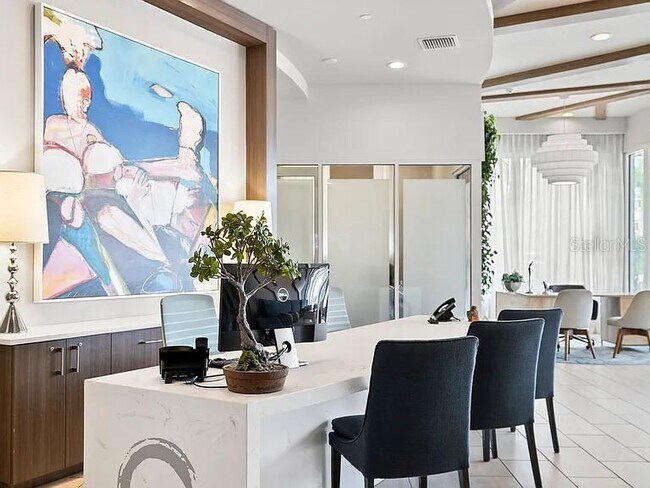 Foto del edificio - 700 Cocoanut Ave