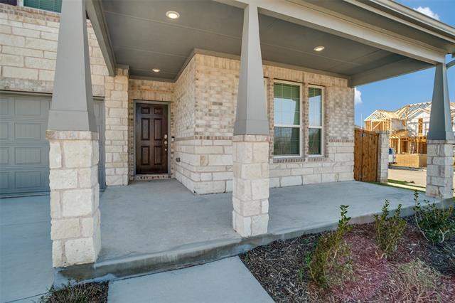 Building Photo - 1600 Tyler Dr