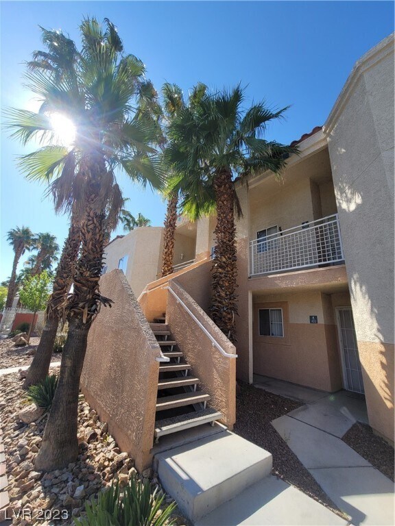 Building Photo - 5000 Red Rock St