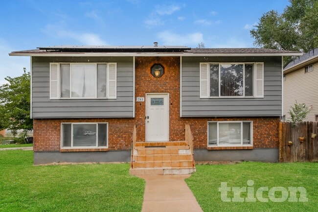 Building Photo - 248 W Downs Cir