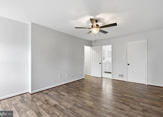 Building Photo - 12903 Chalfont Ave