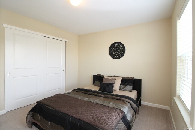 Foto del edificio - 11 Country Woods Dr